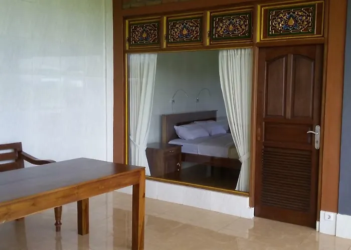 Mm House